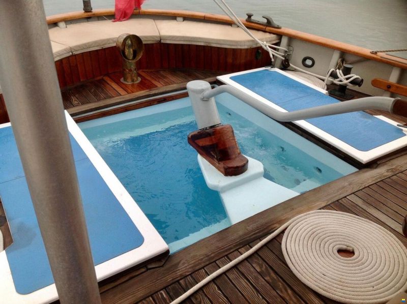 Classic 65ft Ketch Pilot House Classic K