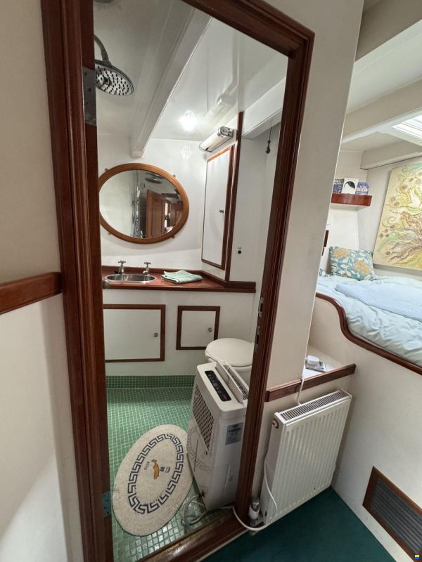 Classic 65ft Ketch Pilot House Classic K