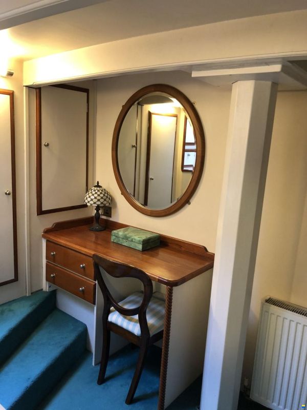 Classic 65ft Ketch Pilot House Classic K