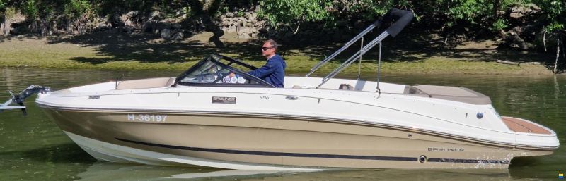 Bayliner VR6 Bowrider