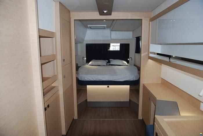 Fountaine Pajot Saona 47