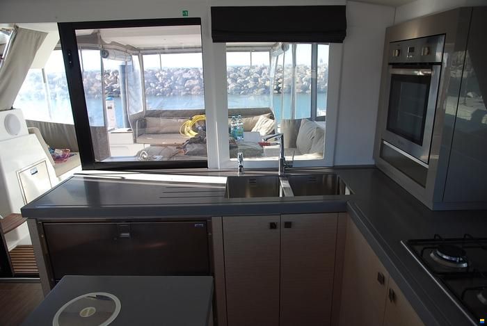 Fountaine Pajot Saona 47