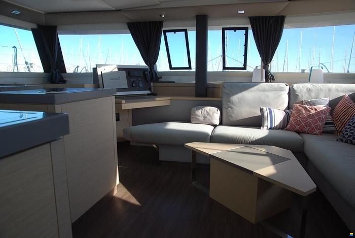 Fountaine Pajot Saona 47