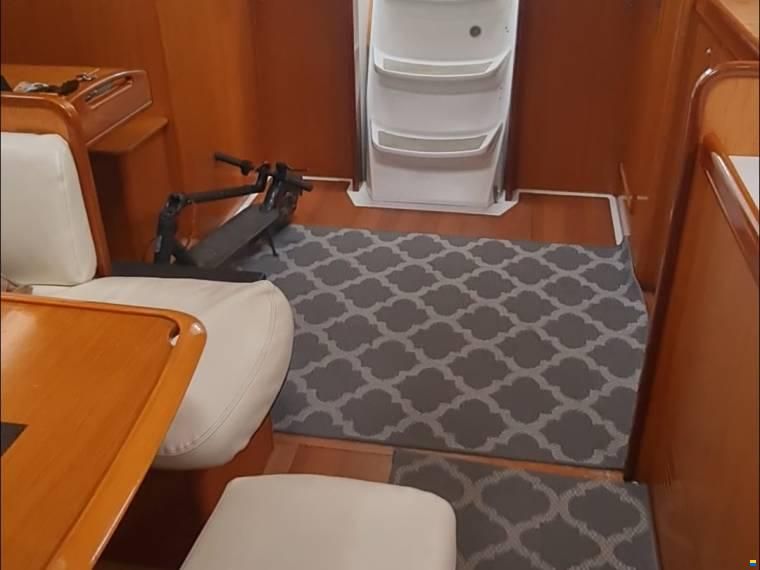 Beneteau 43.3
