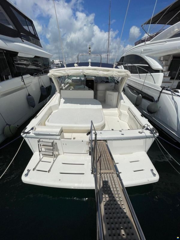 Riviera 4000 Offshore
