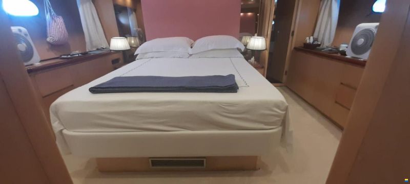 Sanlorenzo SL 57