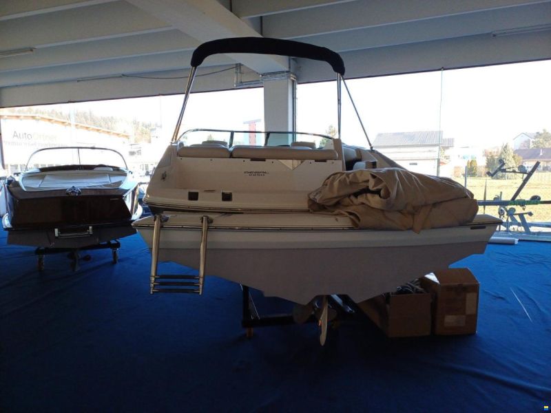 Regal 2250