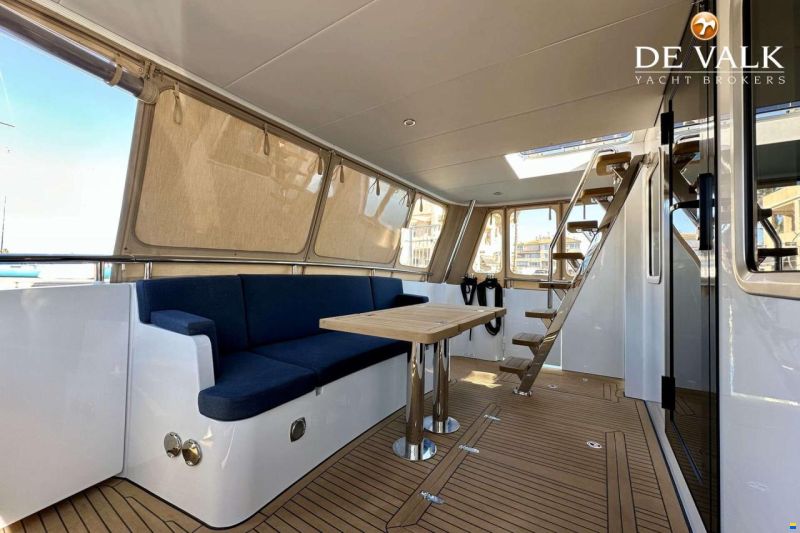 Steeler Yachts Explorer 50 Pilothouse