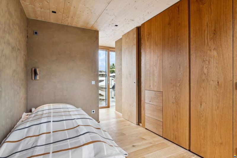 Die Wohnschiff Manufaktur Waterloft "Oha