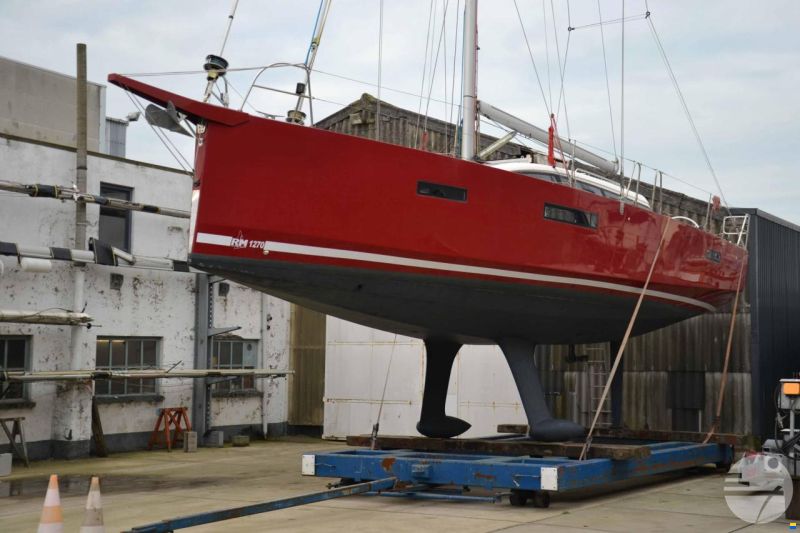 RM Yachts 1270