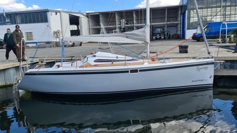 2011 Raptor 26, EUR 44.800,-