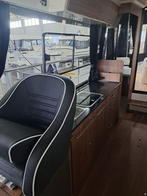 Balt SunCamper 35 Flybridge