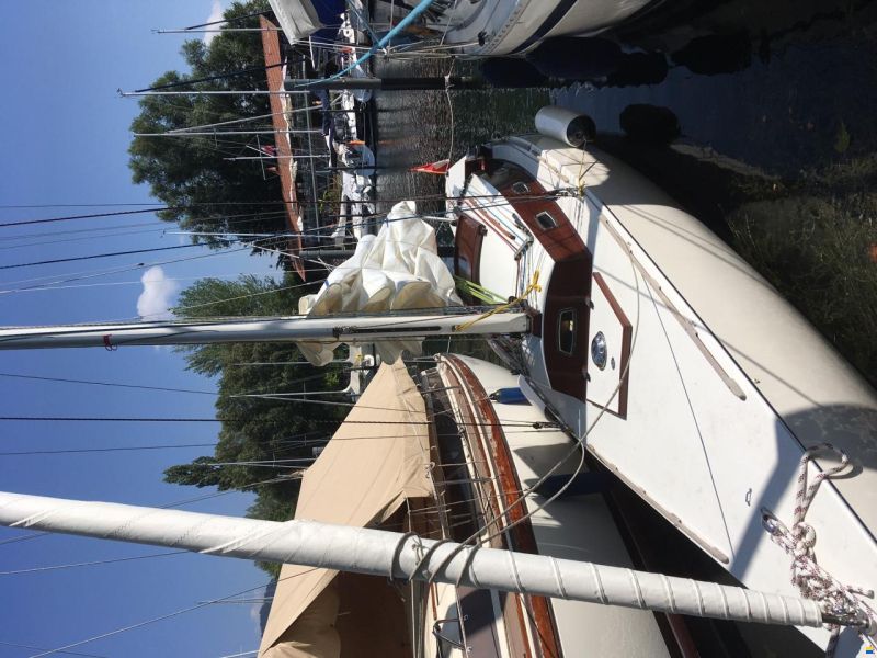 5,5 5.5m IR Yacht mit Kajüte
