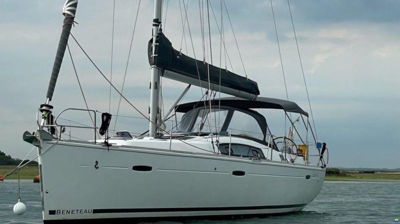 Beneteau Oceanis 43