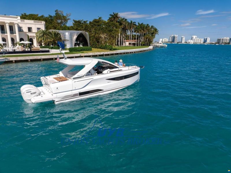 Jeanneau DB 37