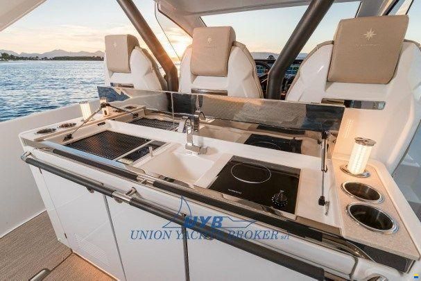 Jeanneau DB 37