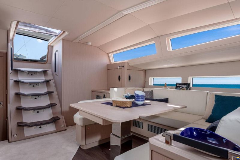 Jeanneau 60