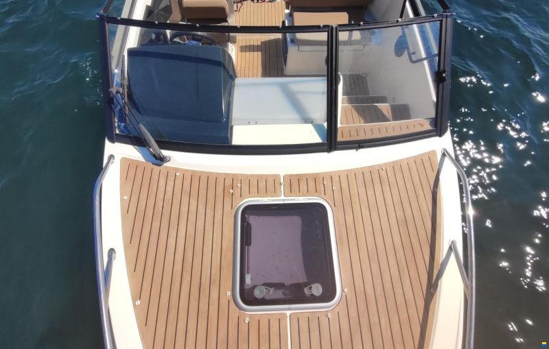 Quicksilver 675 Active Cruiser