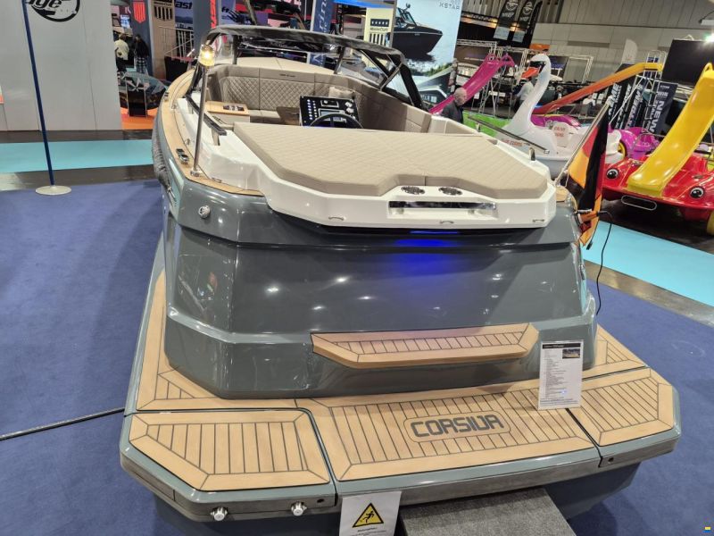 Corsiva 800Tender