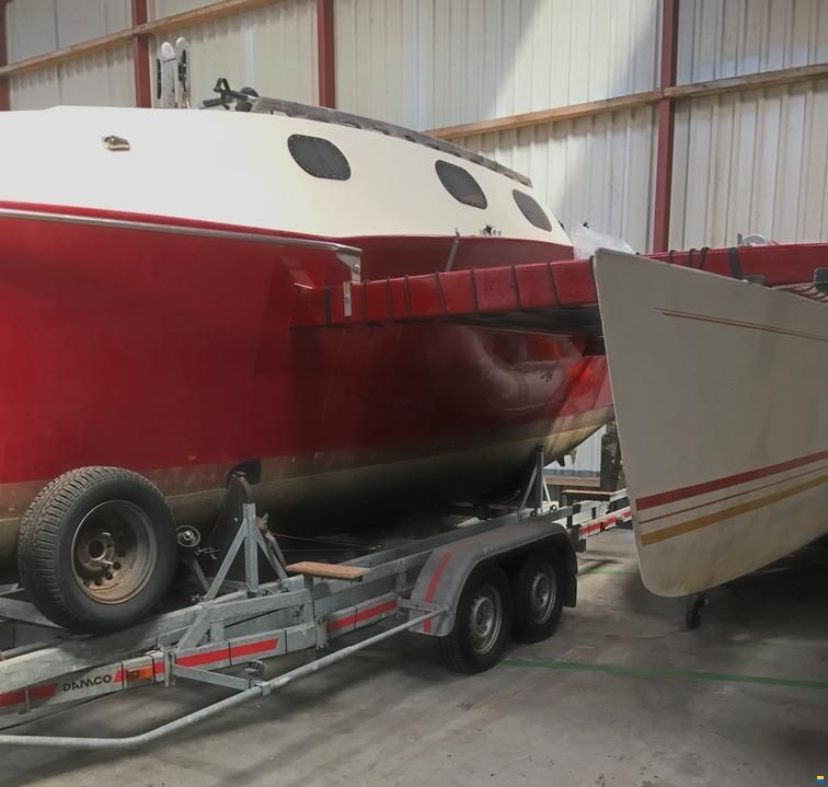Amateur Con Basetta 28 Trimaran