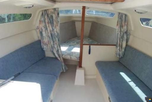 Marlow-Hunter Hunter 240