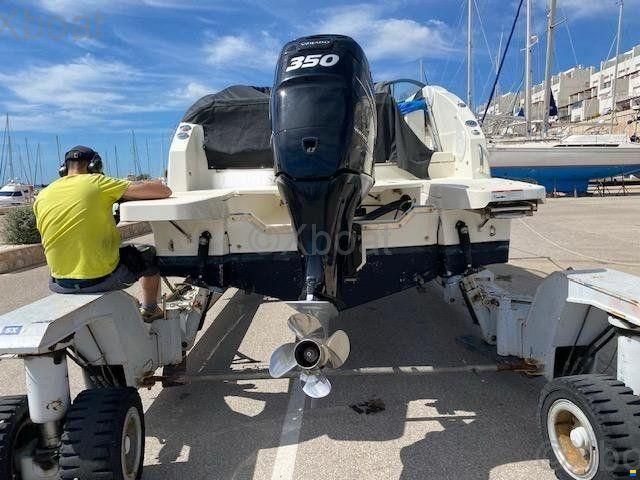 Quicksilver ACTIV 805 CRUISER