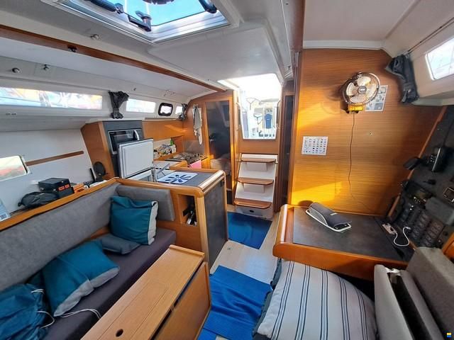 Jeanneau Sun Odyssey 349
