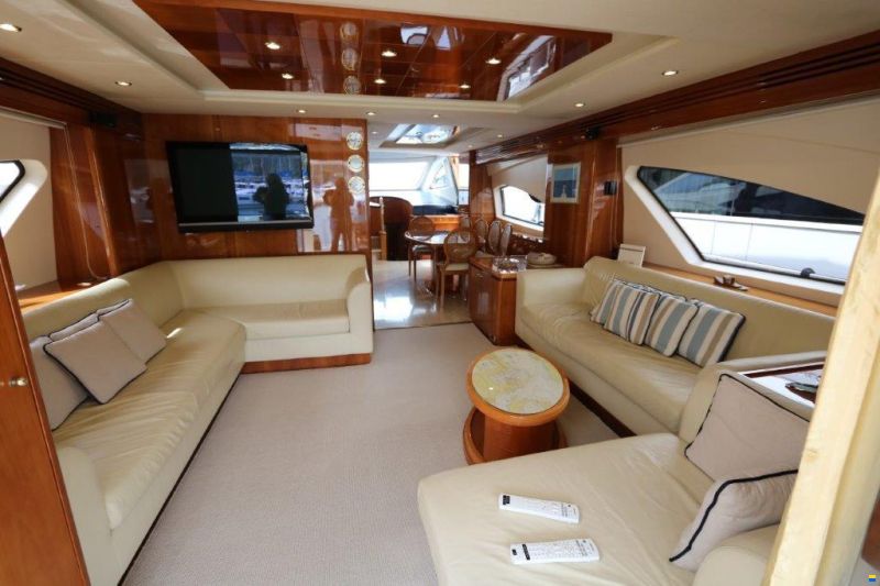 Azimut 80