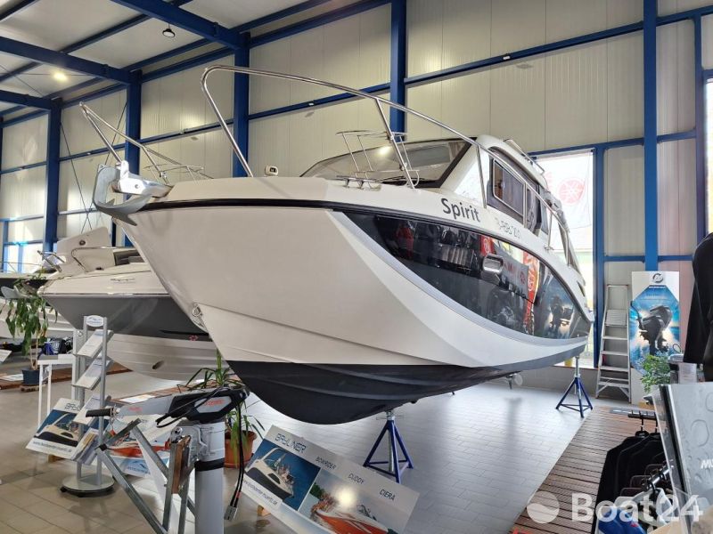 Quicksilver Activ 755 Weekend