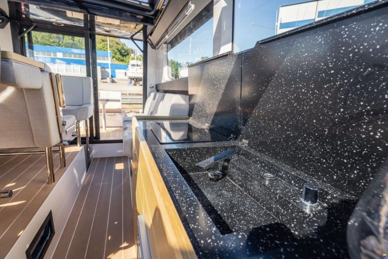 XO Boats 360 Premium