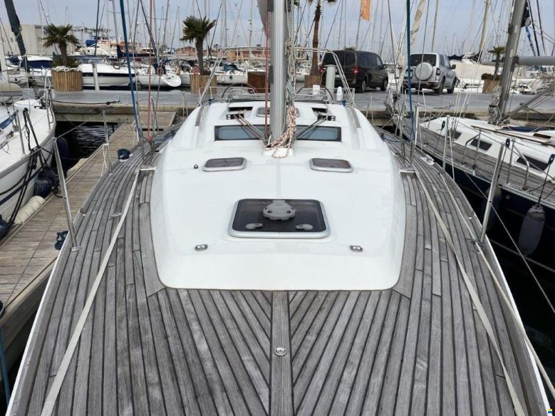Beneteau Oceanis 43