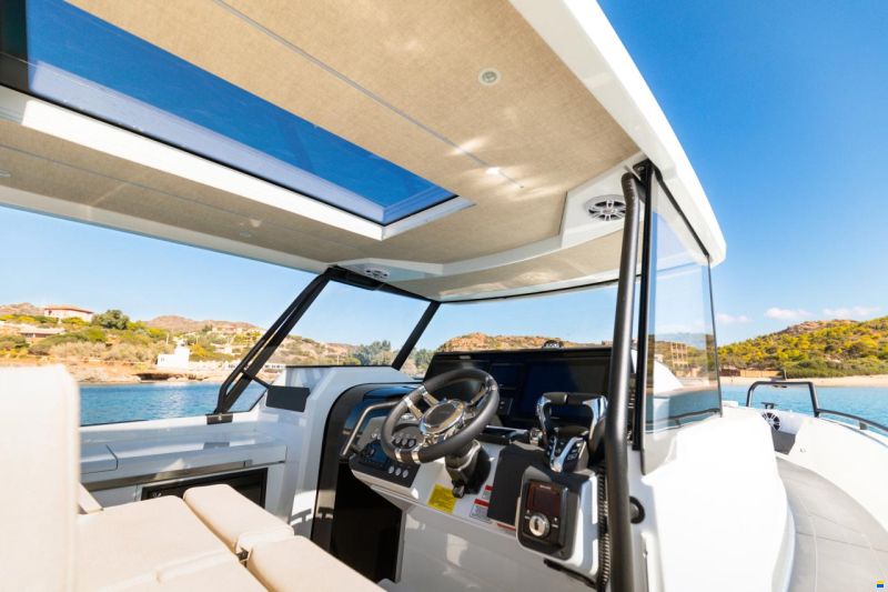 Quarken 35 Grand Tourer