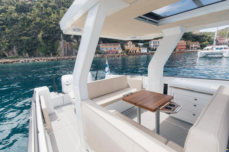 Quarken 35 Sport Tourer