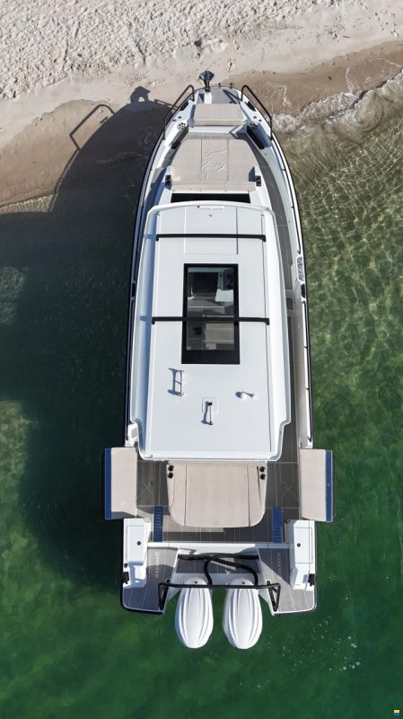 Quarken 35 Sport Tourer