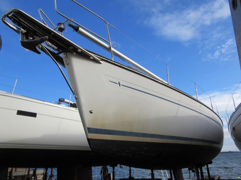 Bavaria 44