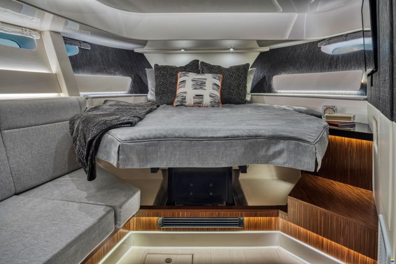 Sea Ray Sundancer (DA) 370
