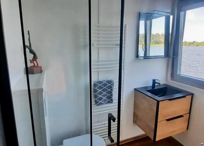 Exklusive 55m² Wohnung auf dem Wasser