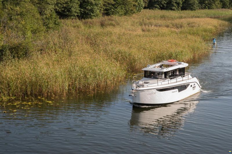 Nikhen Aquasun 34 AftCab