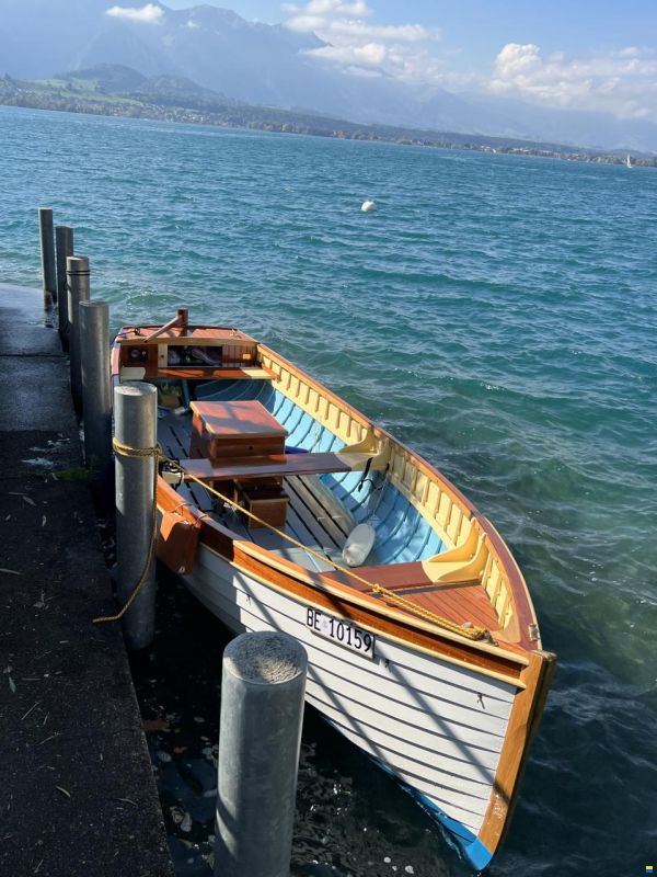 Klassisch gebautes Klinker Holzboot