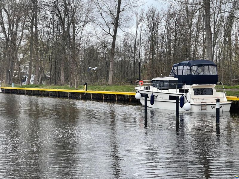 Liegeplatz GFK Steg (neu) für Kajütboot