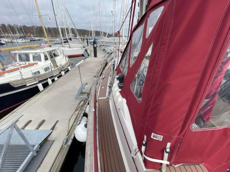 Nauticat 43