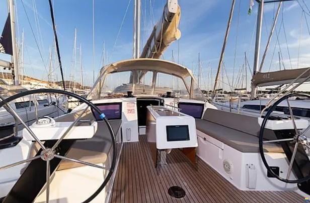 Dufour 430 Grand Large