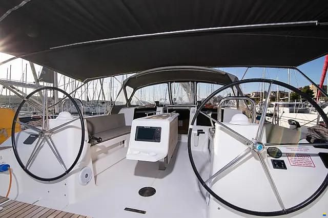 Dufour 460 Grand Large