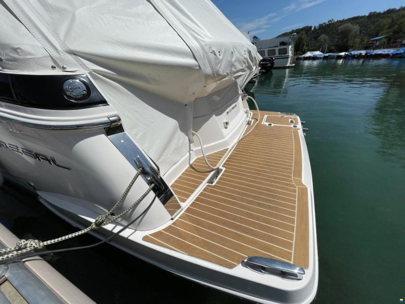 Regal 28 EXPRESS