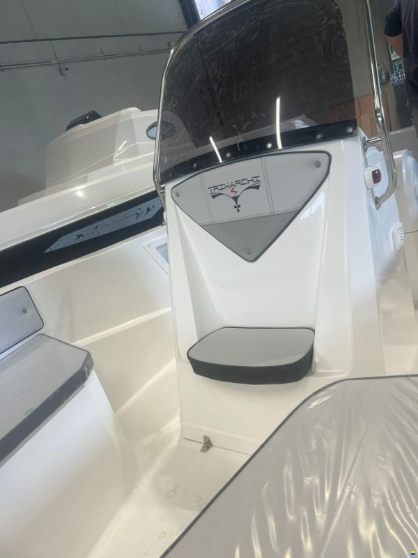 Trimarchi Petra New/Nuovo
