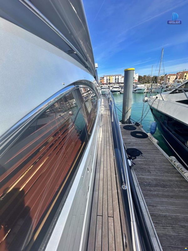 Sunseeker Manhattan 74