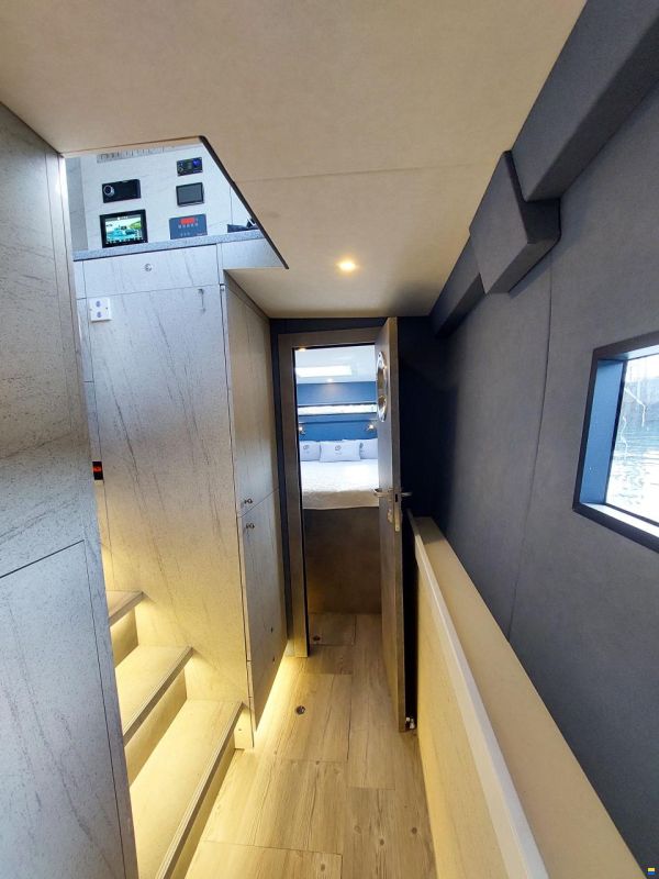 Luna Catamarans Luna 47 Power