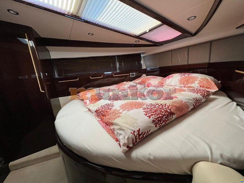 Galeon 385 HTS