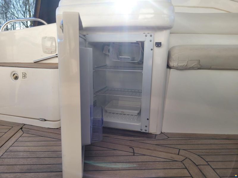 Sealine S34