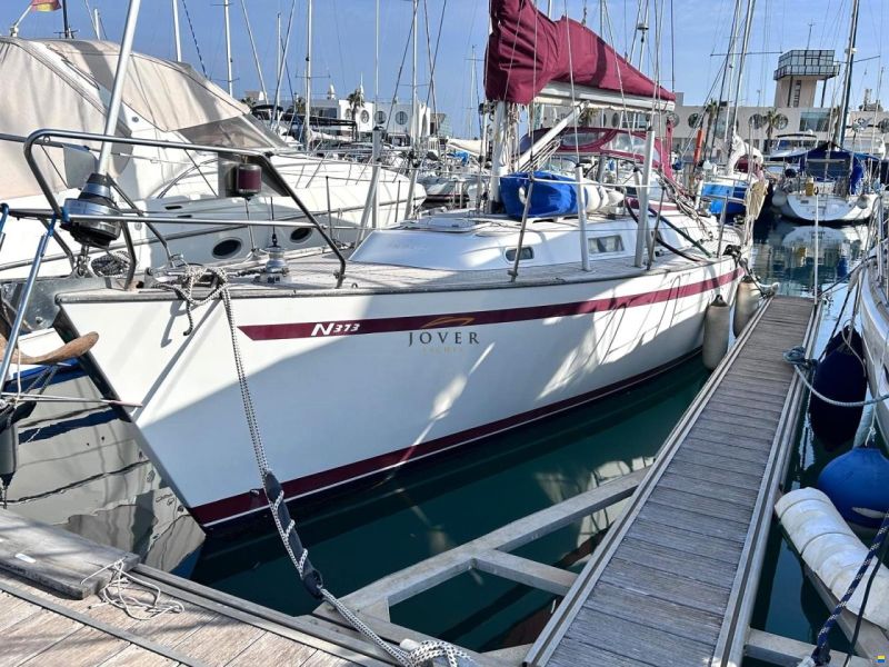 Najad 373